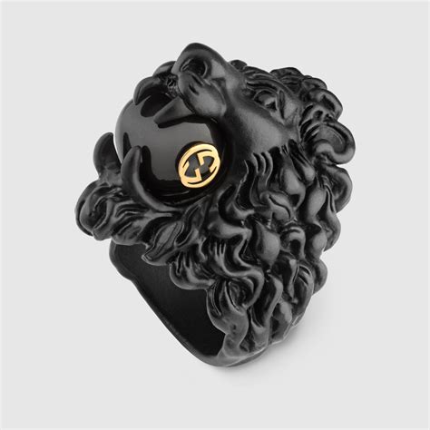 female Gucci lion ring